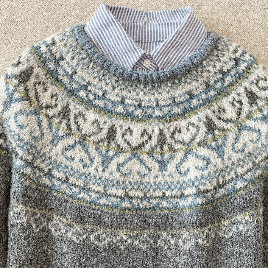 LUXE™ | CHIC VINTAGE SWEATER